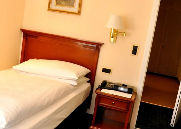 Ξενοδοχείο Soldanella 3*