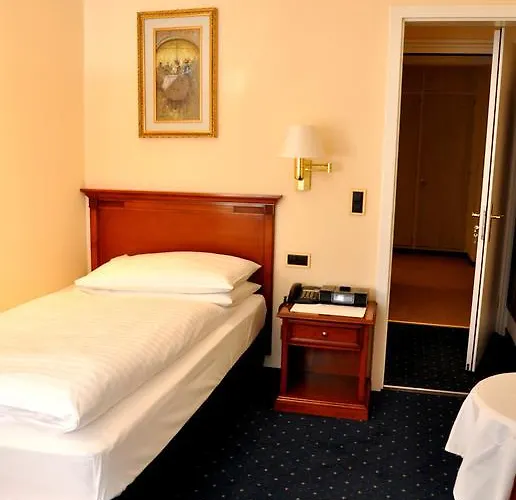 Отель Soldanella