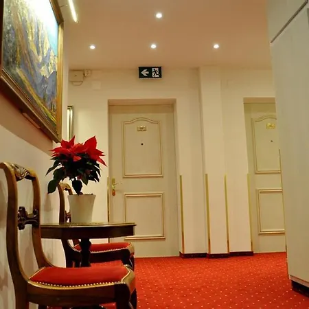 Soldanella Hotel 3*